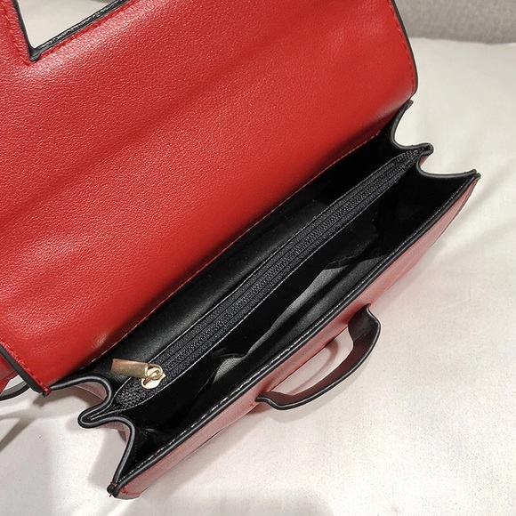 Kim K Purse - Picture 4 of 4